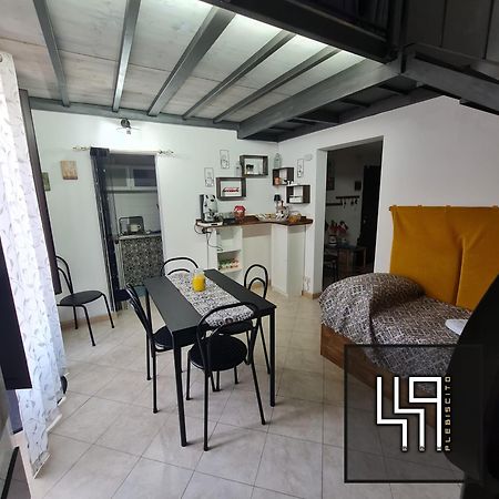 449 Plebiscito Catânia Exterior foto
